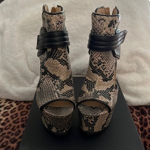 6 In Snakeskin Print Booties